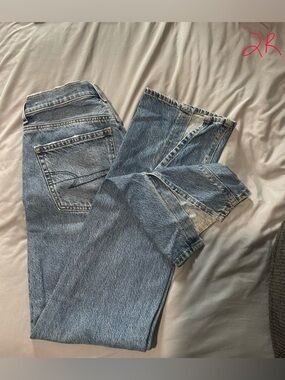 American Eagle Outfitters Light Blue Straight Leg Jeans